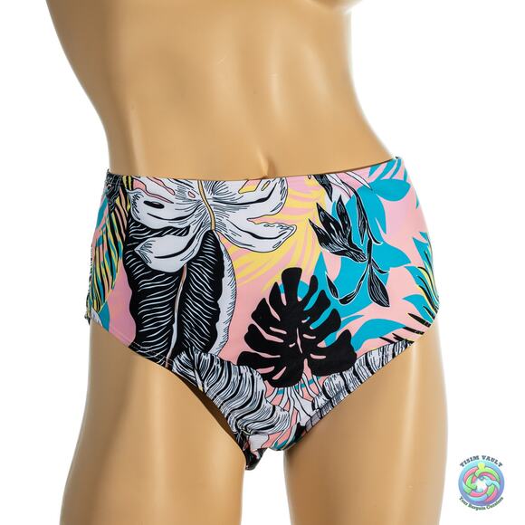 SUUKSESS Halter Tankini XL - Picture 4 of 10